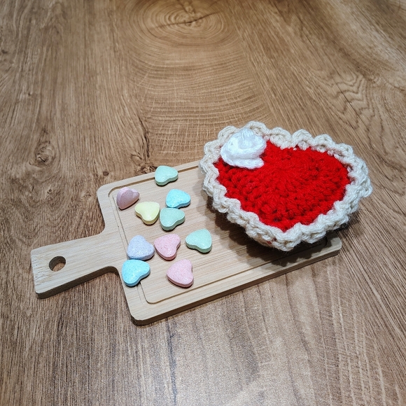 Handmade Valentines Candy Heart Inspired Heart Pie 🥧 ❤️ 💜 🩷 💙 🥧 - Picture 3 of 5